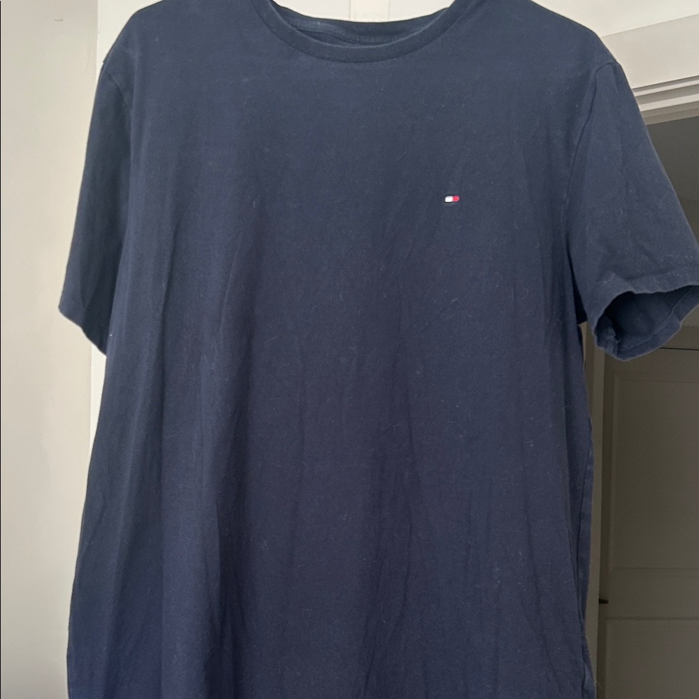 Tommy Hilfiger Men’s Navy Crewneck Tee with Flag Logo